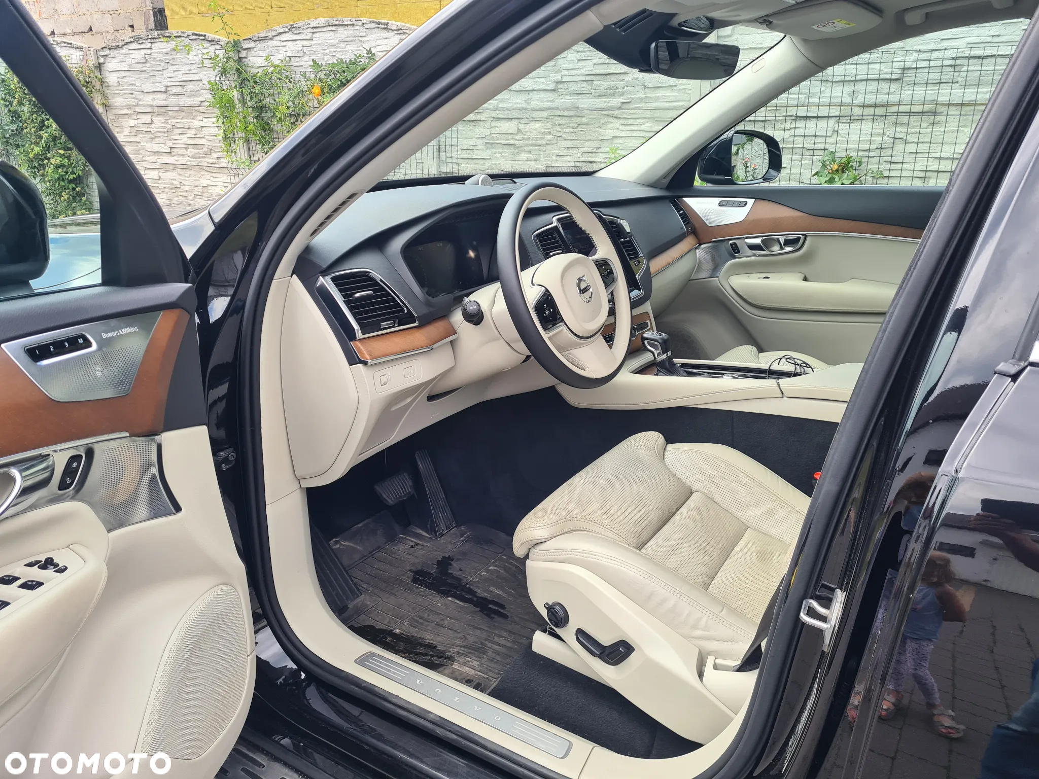 Volvo XC 90 D5 AWD Inscription 7os - 9