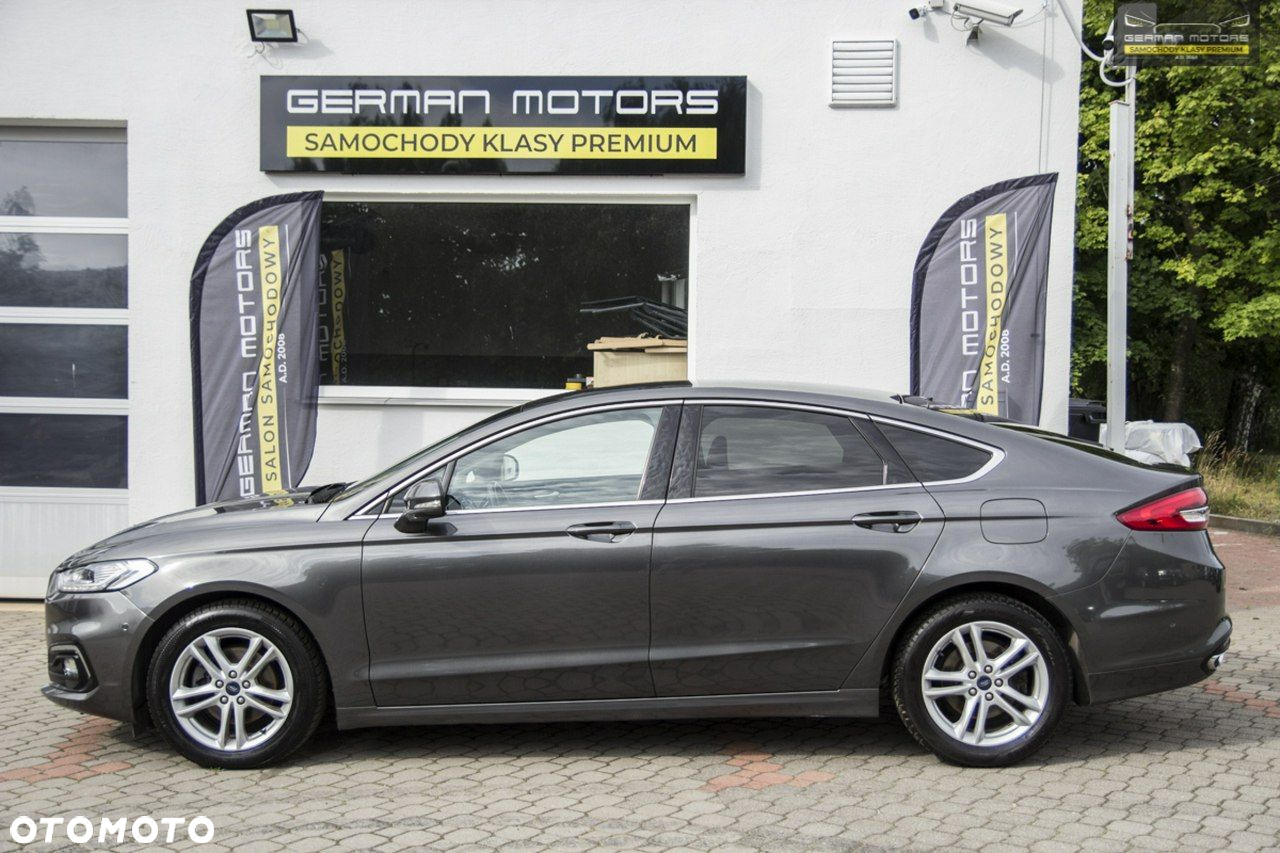 Ford Mondeo - 32