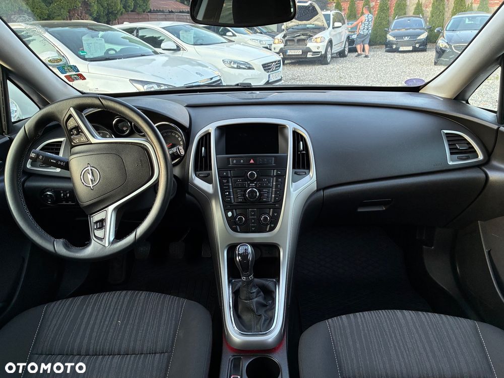 Opel Astra 1.4 Turbo - 12