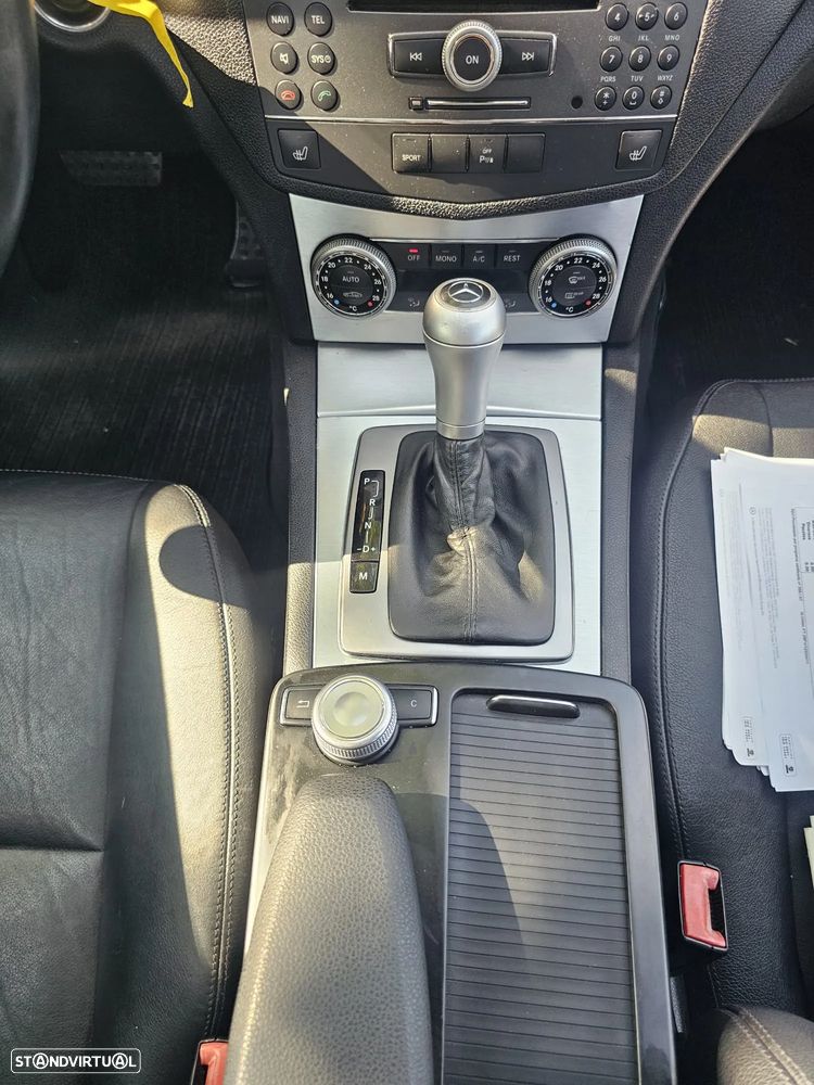 Mercedes-Benz C 32 AMG - 11