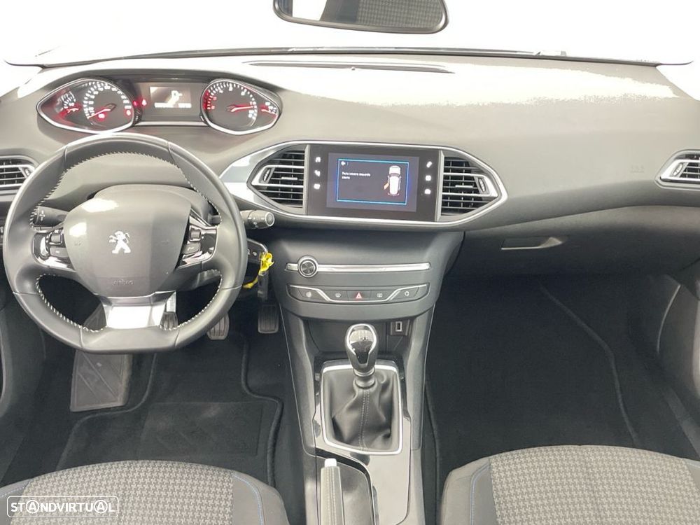 Peugeot 208 1.6 BlueHDi Allure - 10