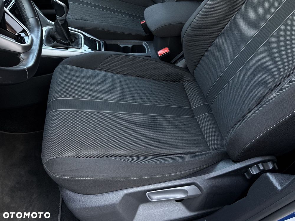 Volkswagen T-Roc 1.5 TSI Life - 13
