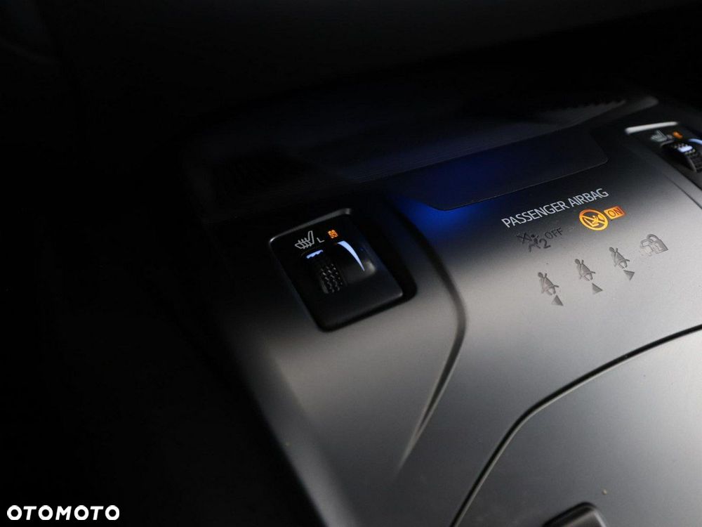 Toyota Avensis Touring Sports 1.8 Multidrive S Edition S+ - 27