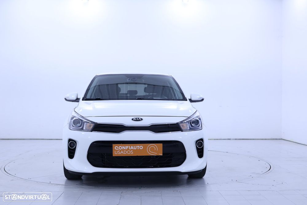 Kia Rio - 8