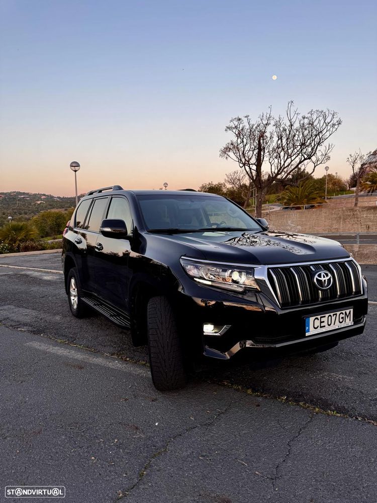 Toyota Land Cruiser 2.8 D-4D Auto Executive - 1