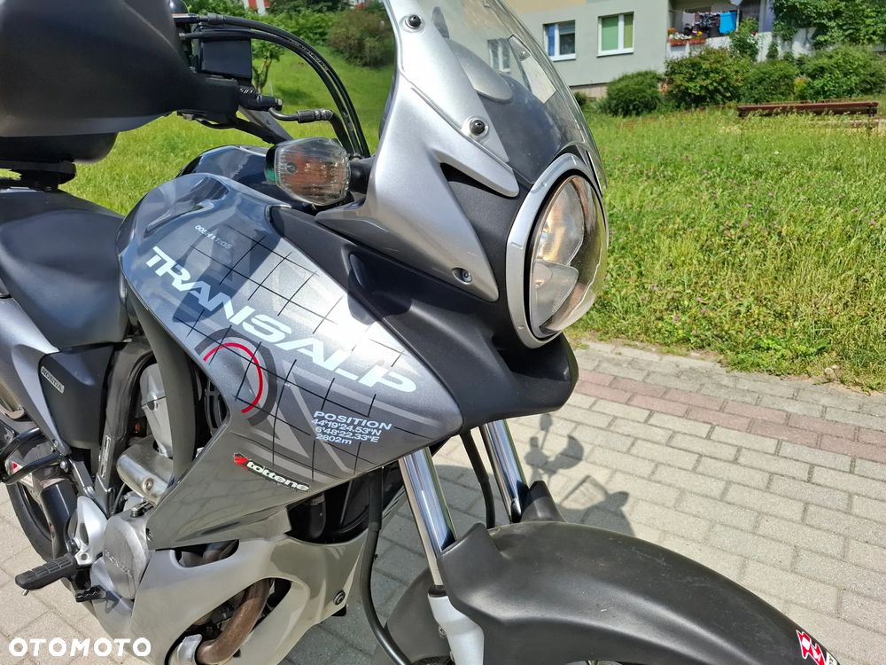 Honda Transalp - 11