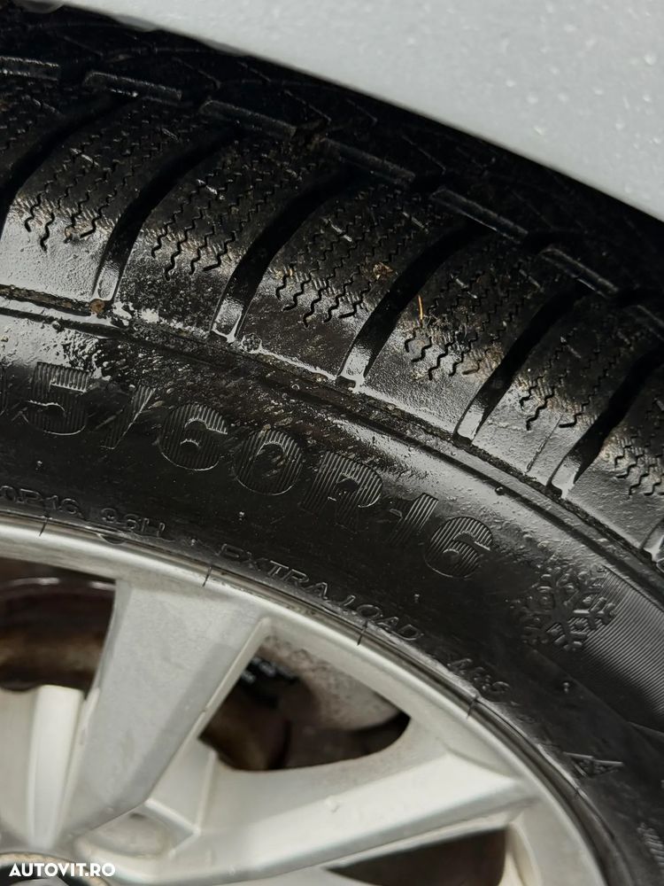 Skoda Octavia 1.6 TDI DSG Ambition - 27