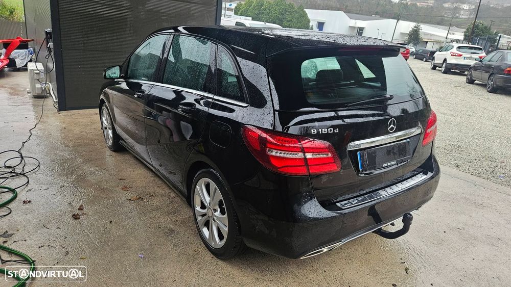 Mercedes-Benz B 180 (CDI) d 7G-DCT Urban - 46