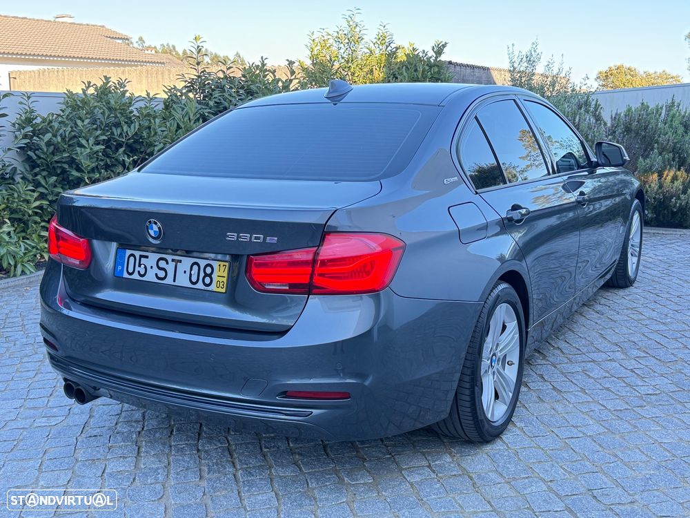 BMW 330 - 13