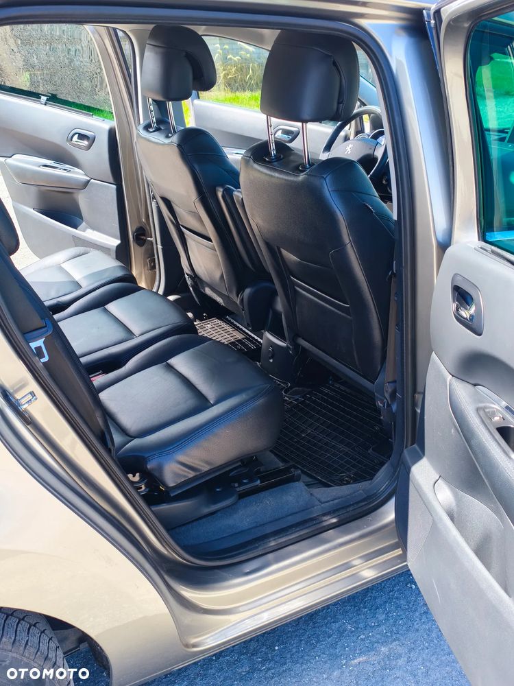 Peugeot 5008 1.6 Access 7os - 13