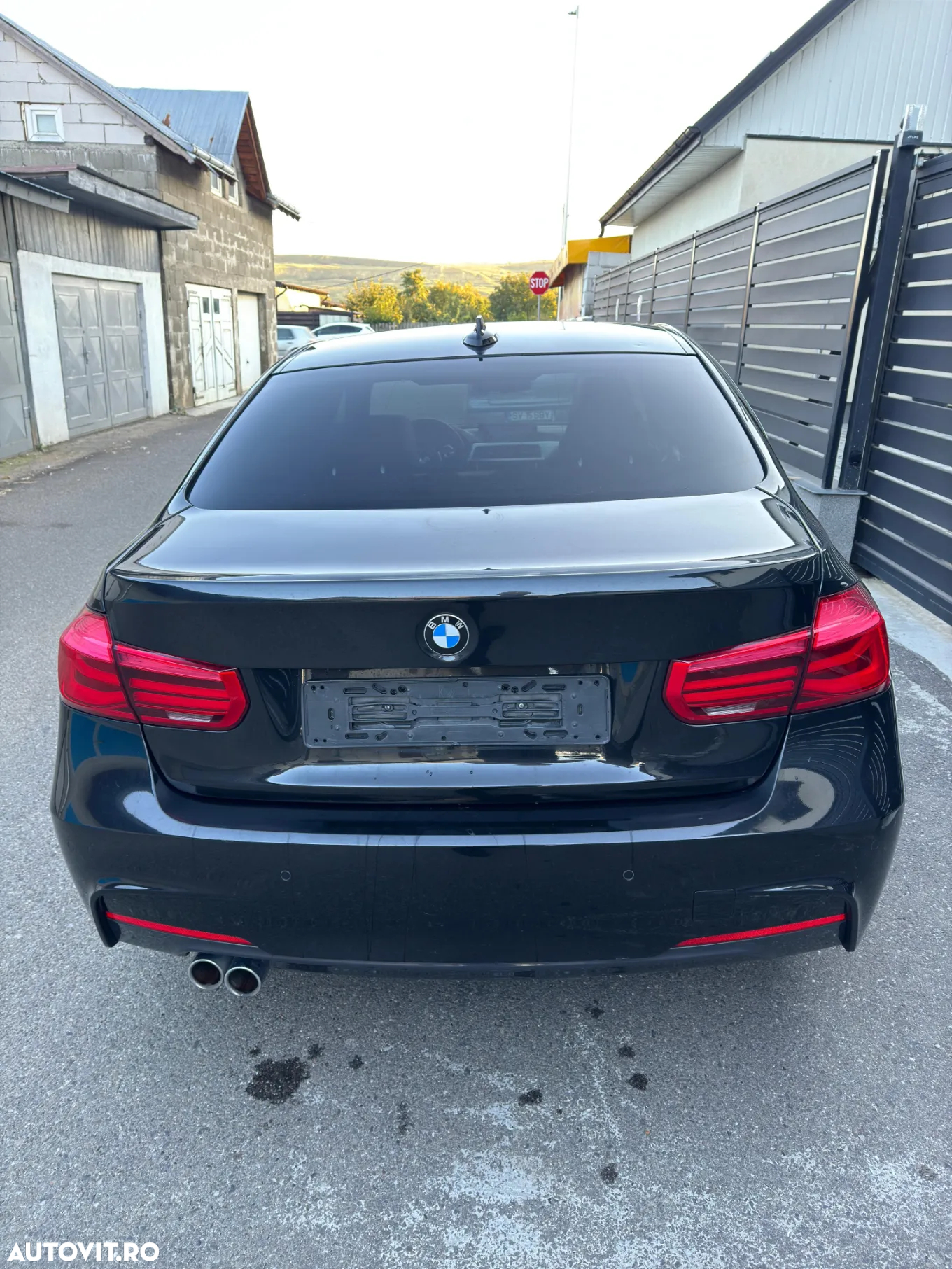 BMW Seria 3 320d Aut. M Sport - 2