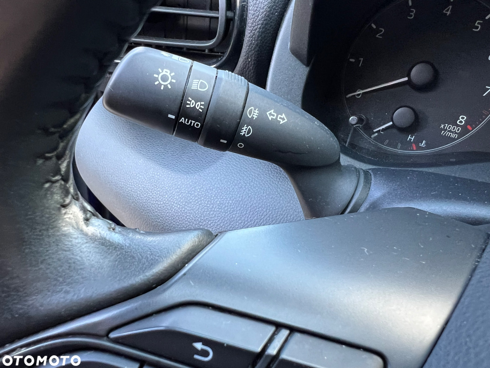 Toyota Yaris 1.5 Comfort - 28