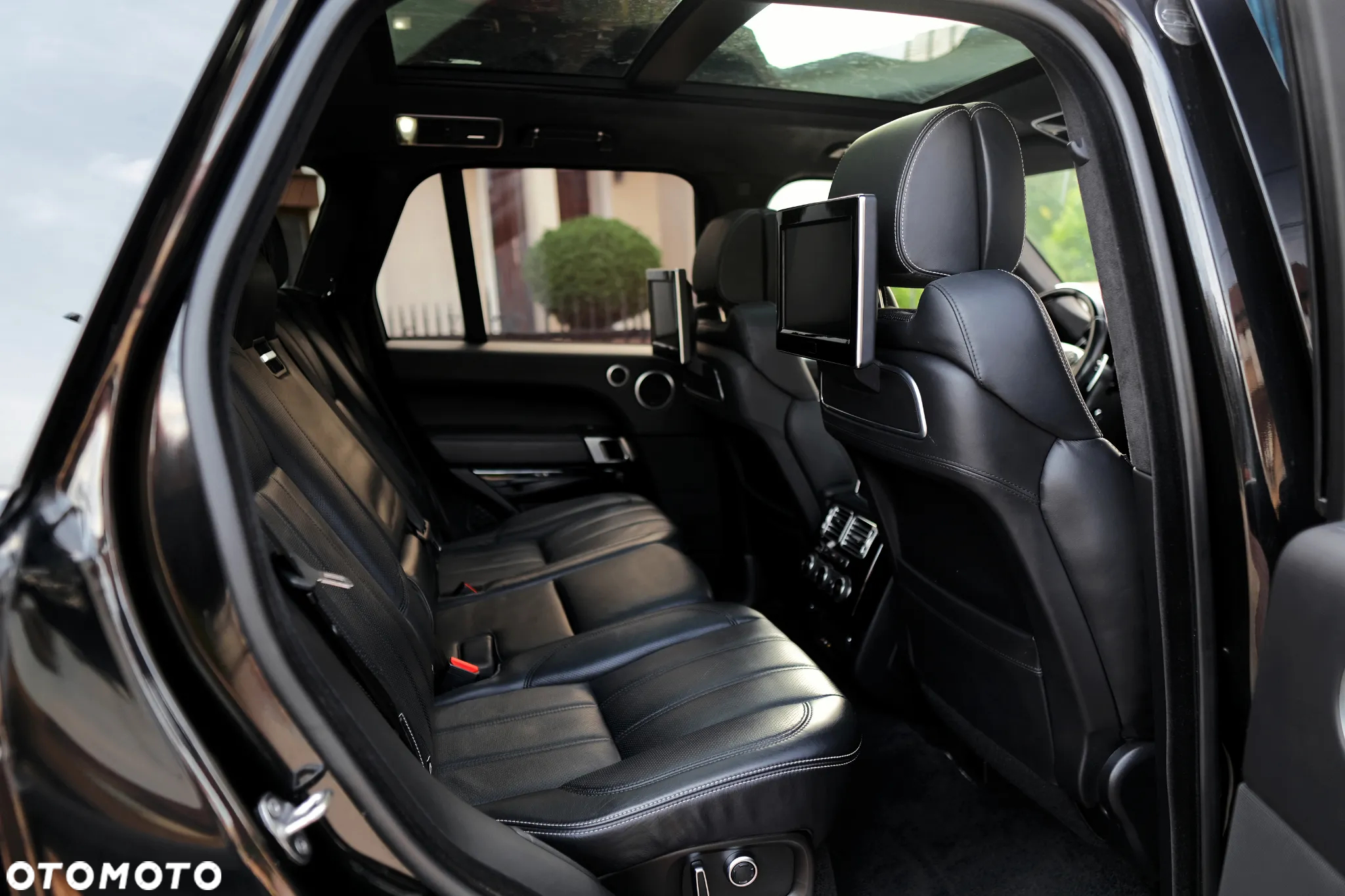 Land Rover Range Rover 4.4SD V8 AB Black - 22