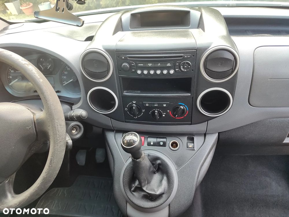 Peugeot Partner - 8