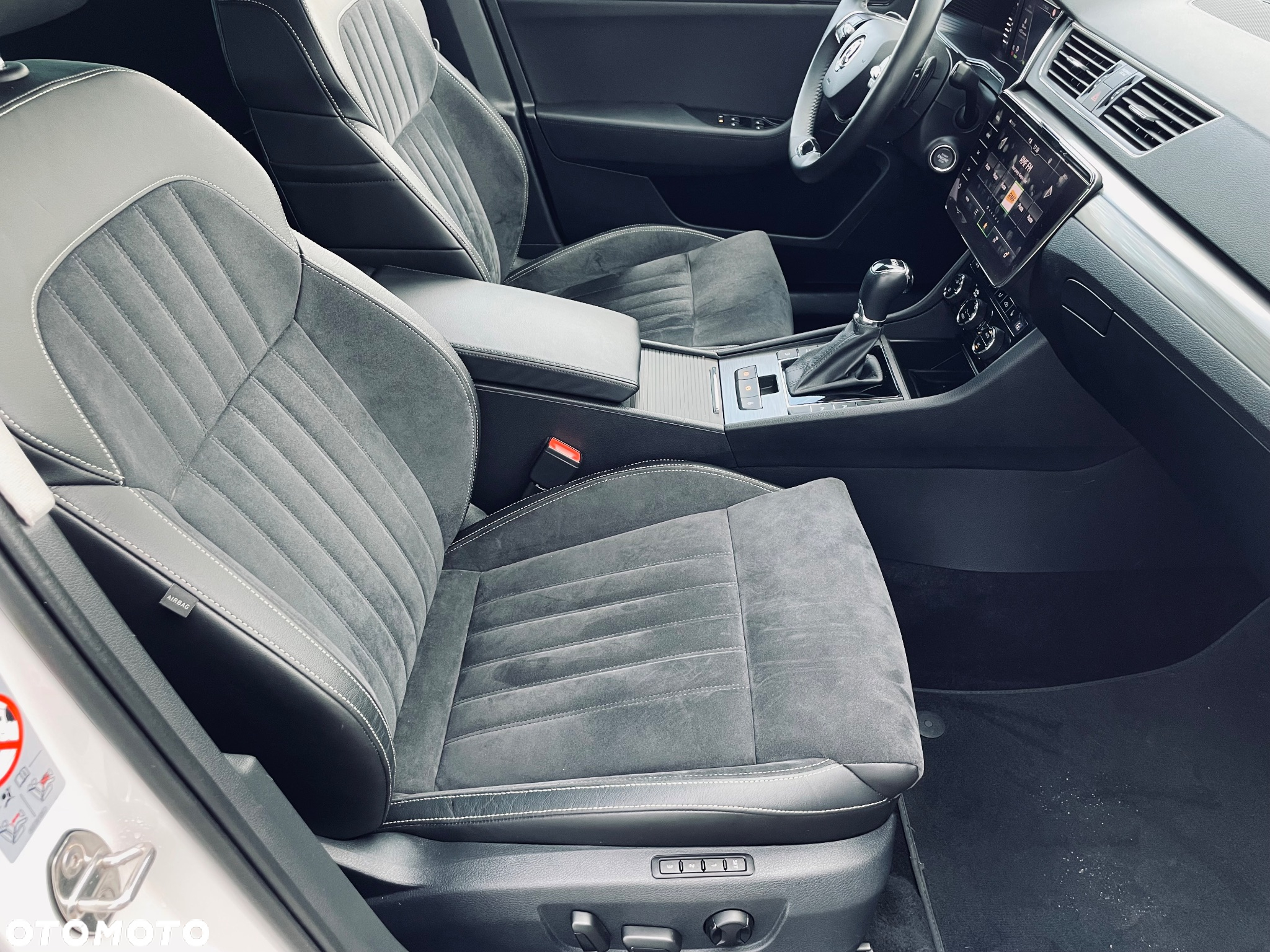 Skoda Superb 1.4 TSI Plug-In Hybrid Style DSG - 35