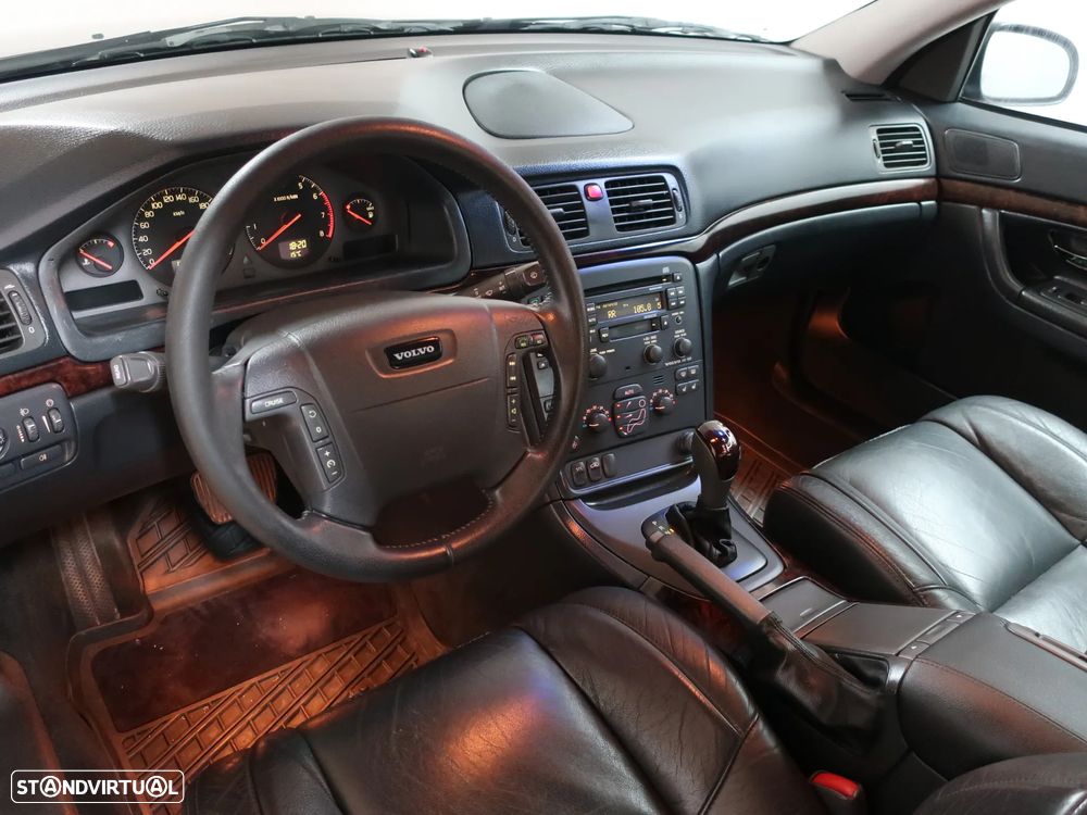 Volvo S80 2.8 T6 - 16