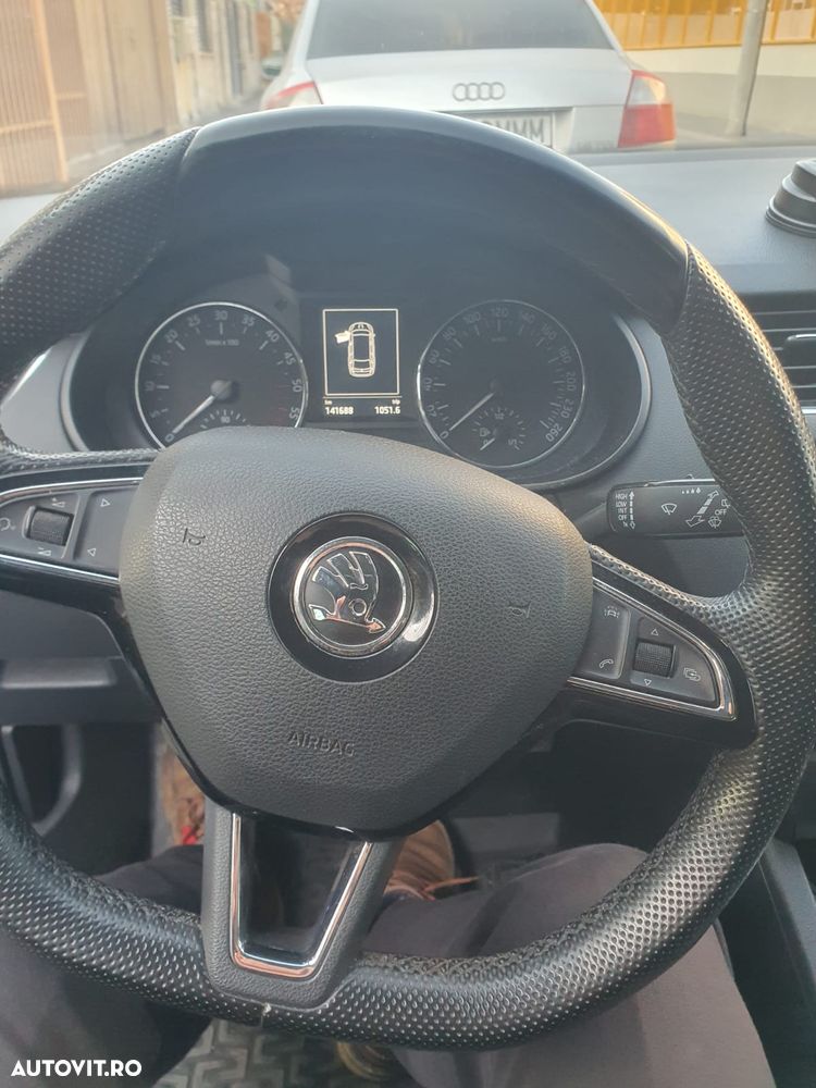 Skoda Octavia - 12