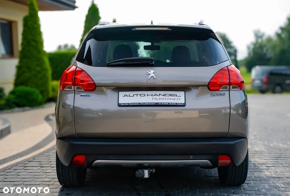 Peugeot 2008 BlueHDi 100 STOP & START Style - 21