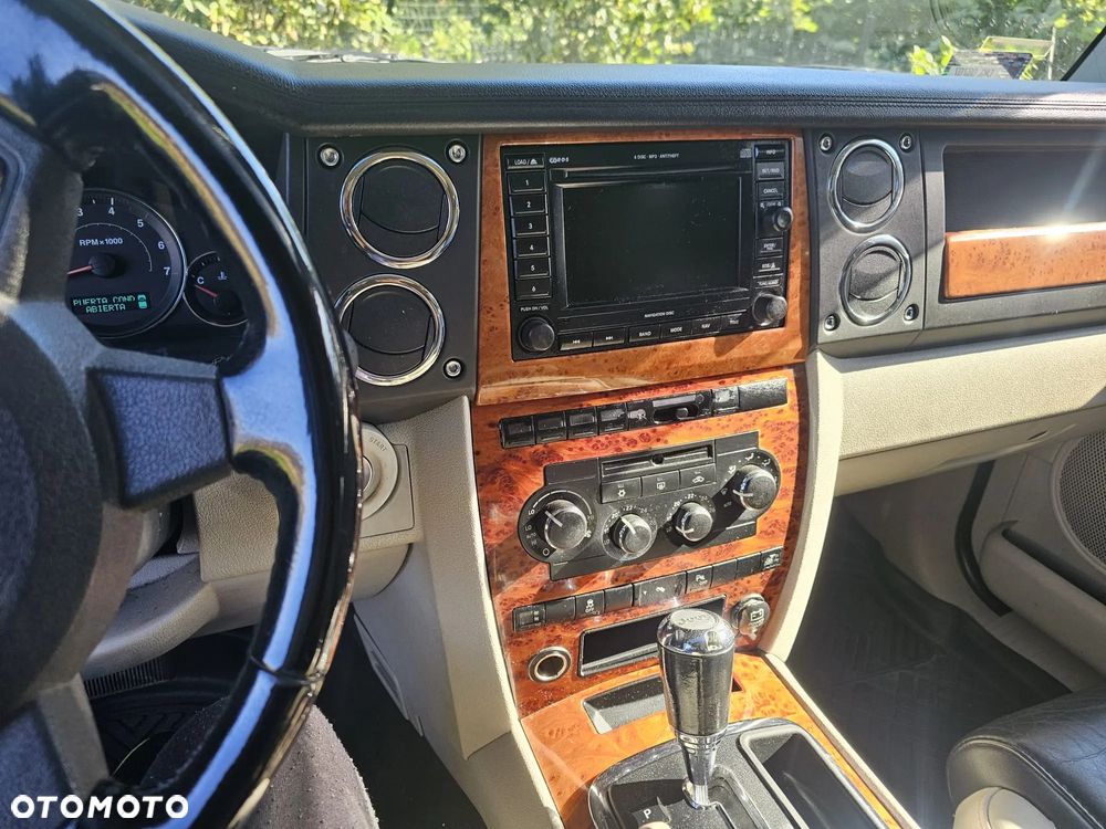 Jeep Commander 3.0 CRD Limited - 16