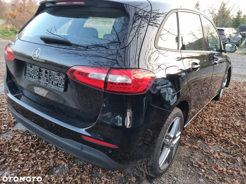 Mercedes-Benz Klasa B 250 e 8G-DCT Progressive - 4