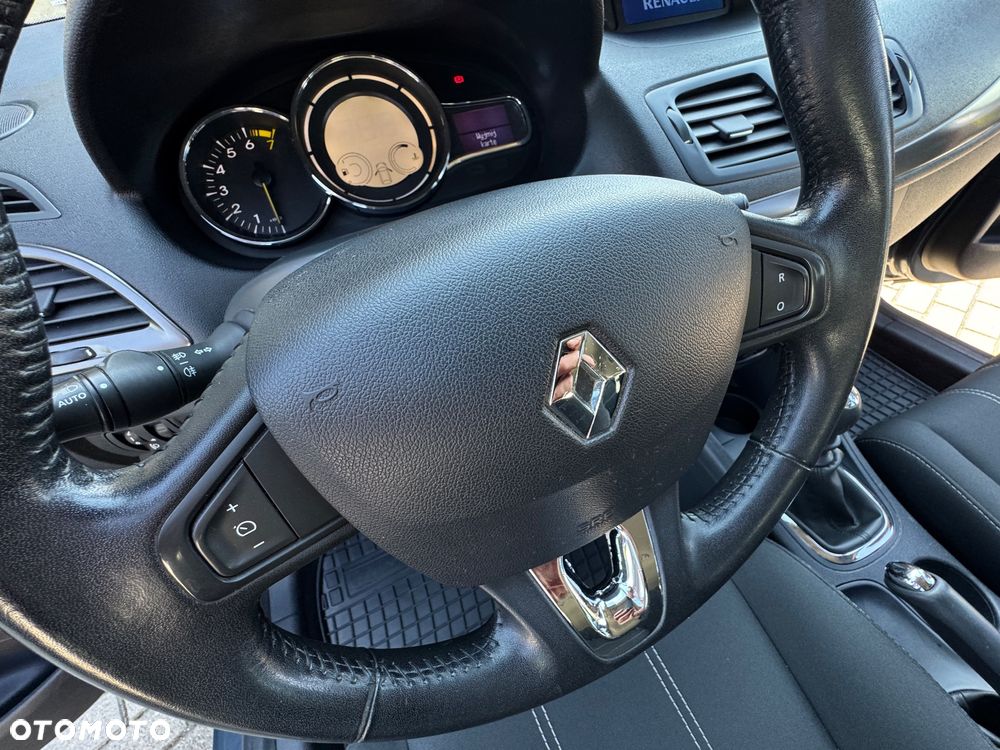 Renault Megane 1.2 Energy TCe Limited - 20