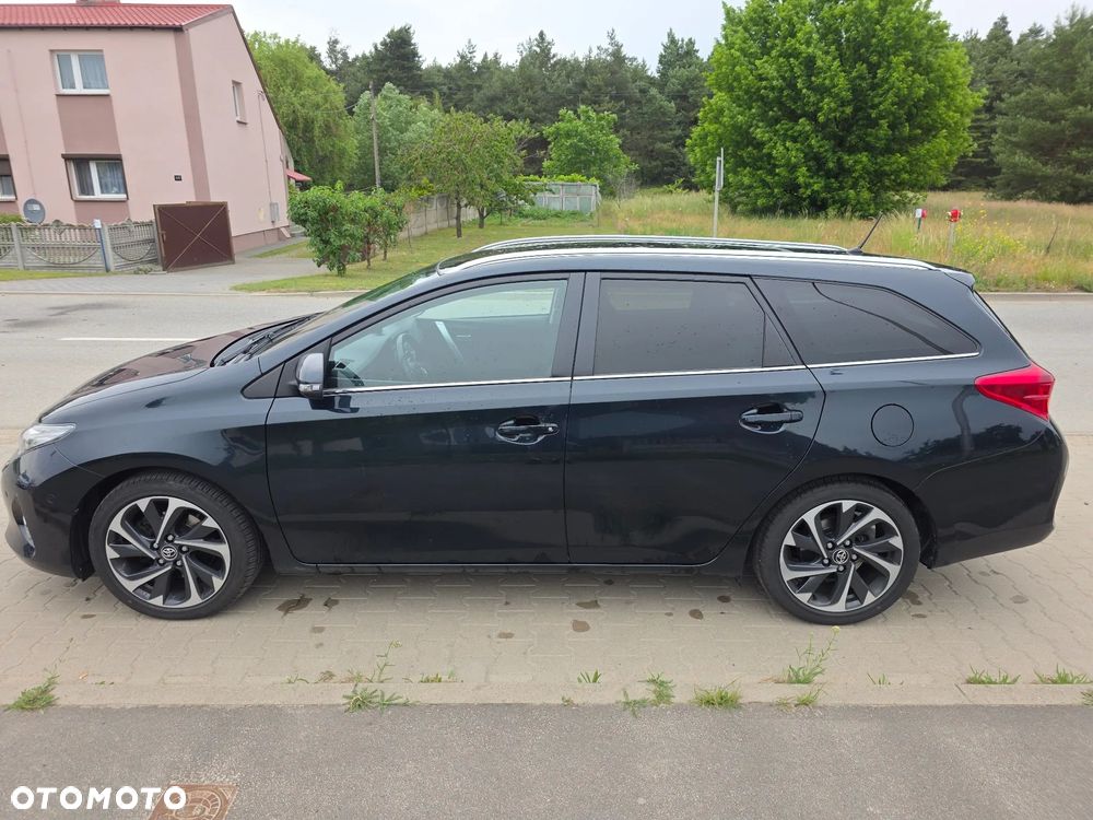 Toyota Auris 2.0 D-4D Prestige - 6