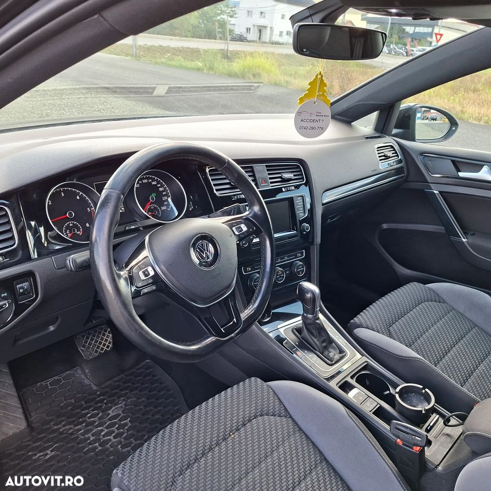 Volkswagen Golf 1.6 TDI BlueMotion Technology DPF Comfortline DSG - 12