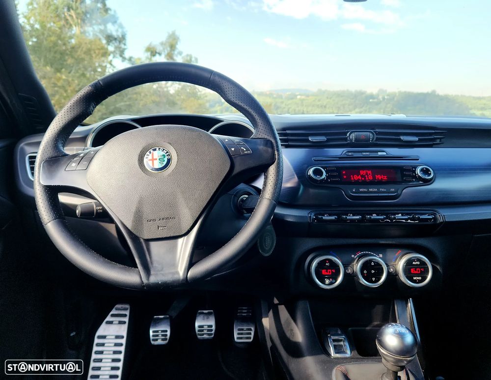 Alfa Romeo Giulietta 1.6 JTDm Veloce - 7