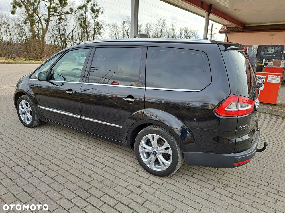 Ford Galaxy - 13