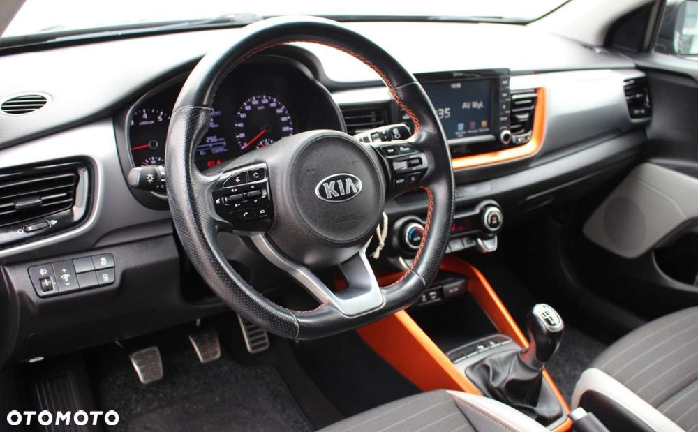 Kia Stonic - 13