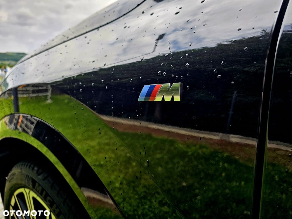 BMW iX2 eDrive20 66.5kWh M Sport - 15