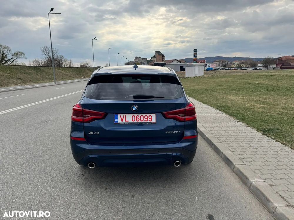 BMW X3 xDrive20d Aut. Advantage - 4