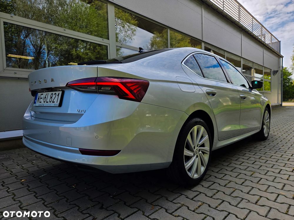 Skoda Octavia 2.0 TSI DSG 4x4 Style - 4