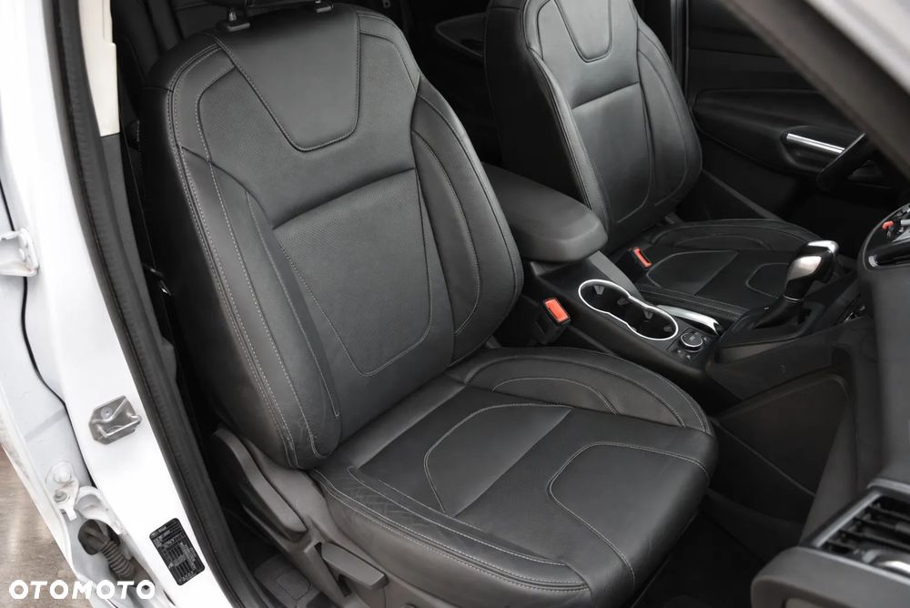 Ford Kuga 2.0 TDCi 4x4 Individual - 23