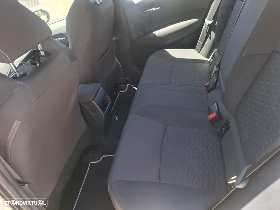 Toyota Corolla 1.8 Hybrid Comfort - 8