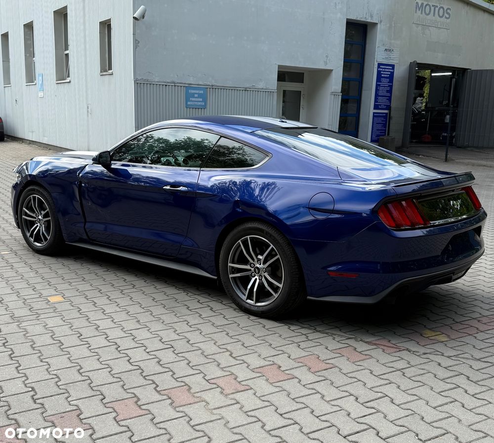 Ford Mustang 2.3 EcoBoost - 9