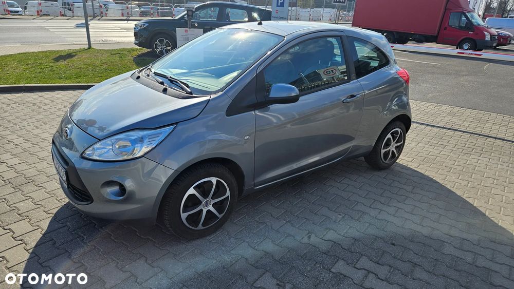 Ford KA 1.2 Titanium ASS EU6 - 6