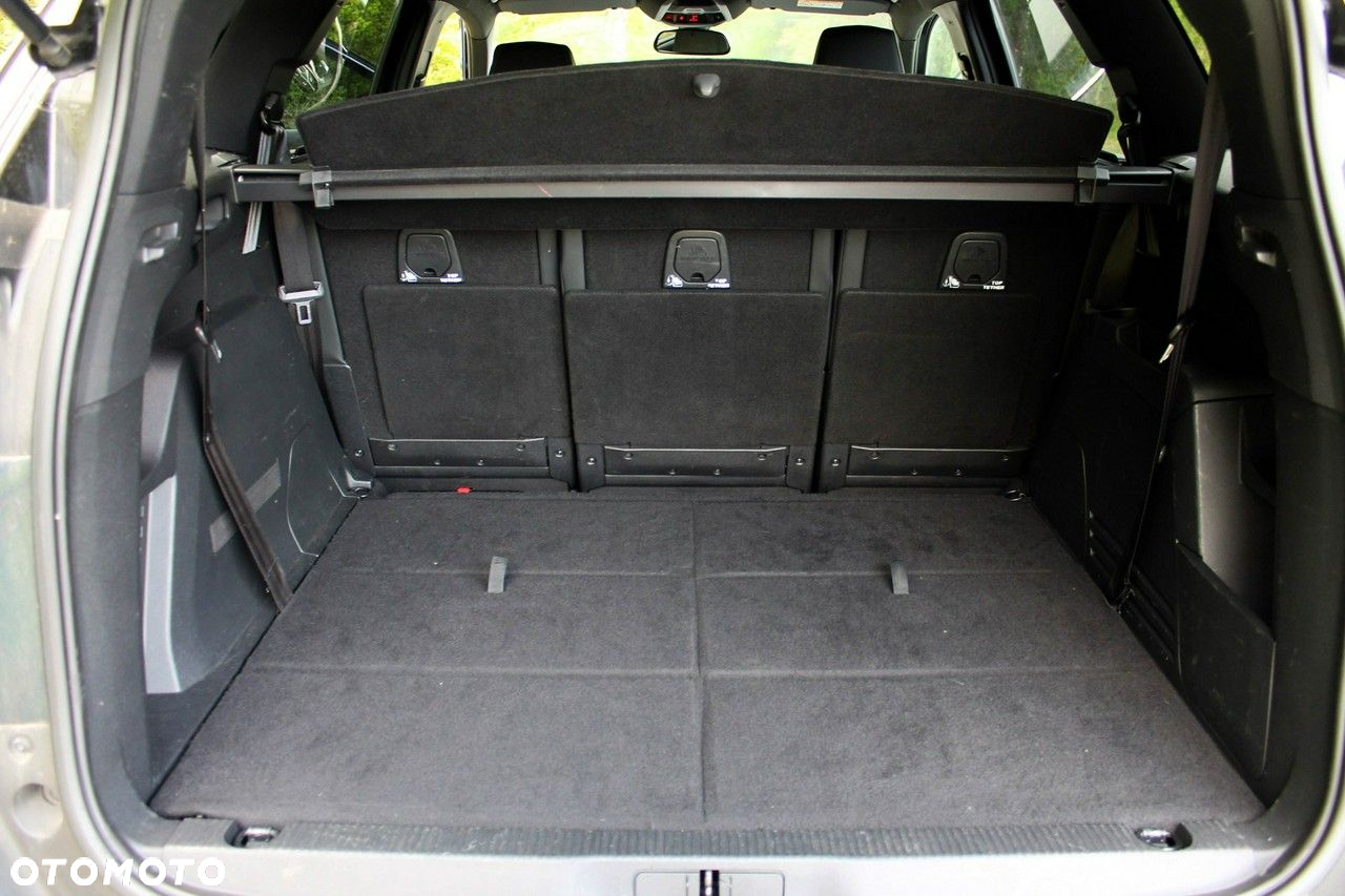 Peugeot 5008 - 14