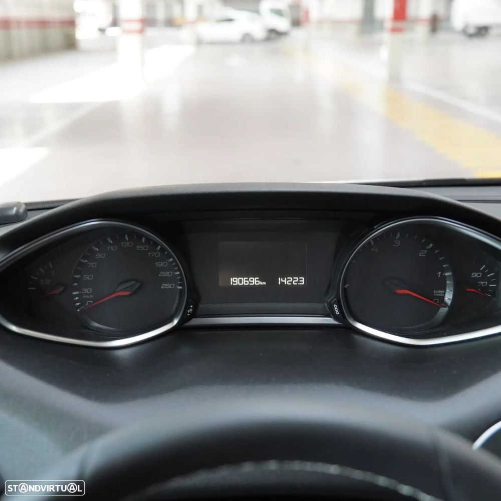 Peugeot 308 - 39