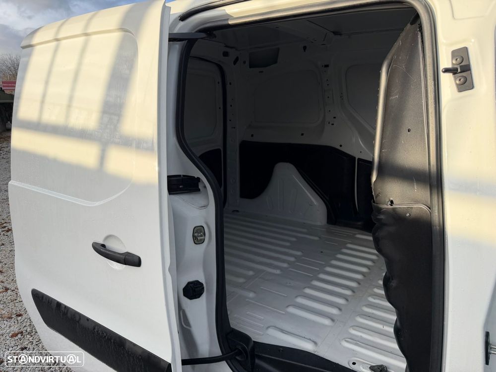 Citroën Berlingo 1.6 HDi L1 3L - 12