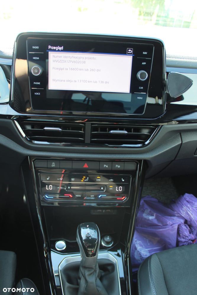Volkswagen T-Roc 1.5 TSI R-Line DSG - 18