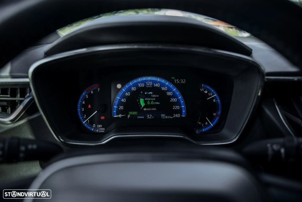 Toyota Corolla 1.8 Hybrid Comfort - 28