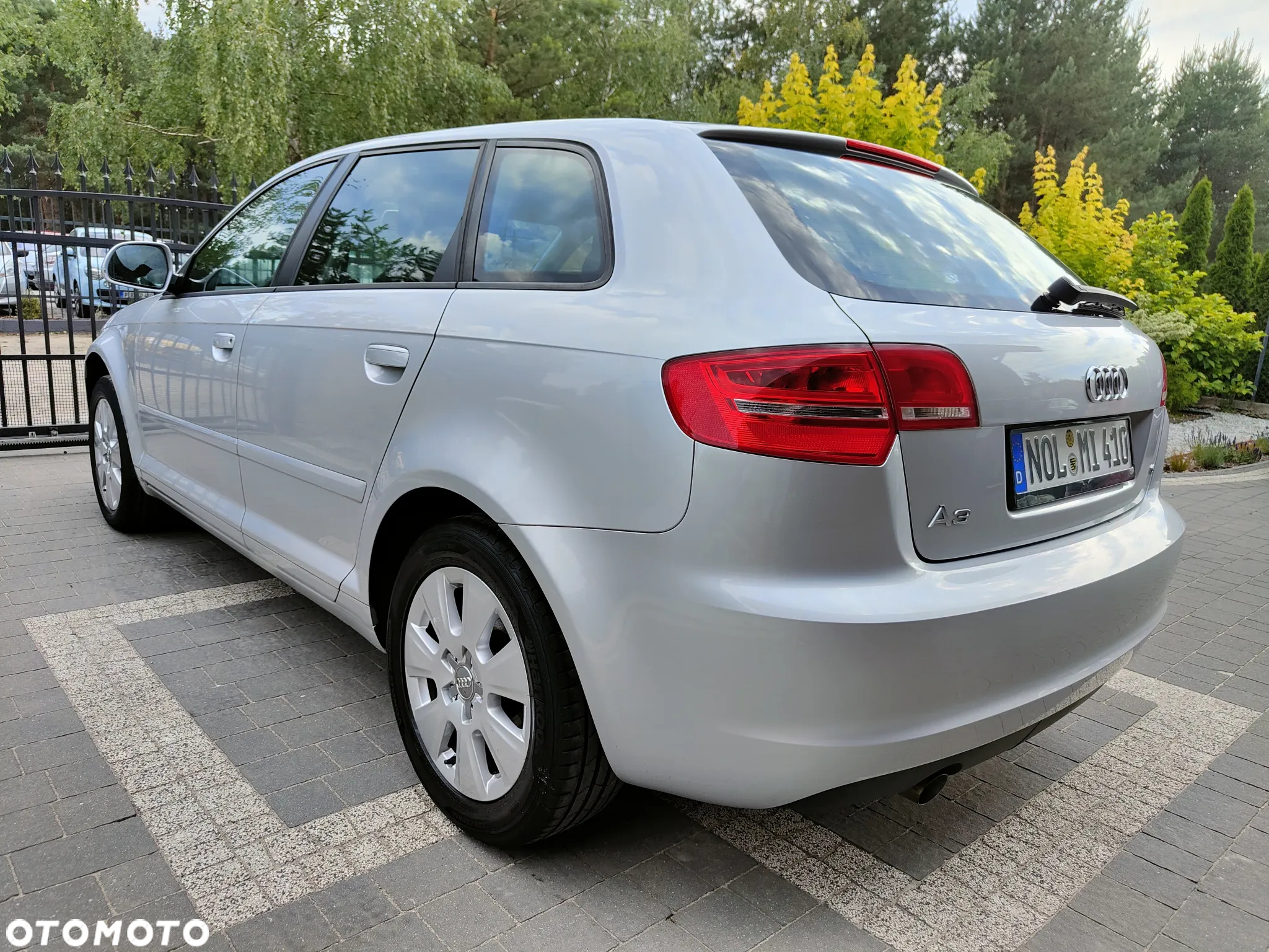 Audi A3 1.6 Sportback Ambiente - 23