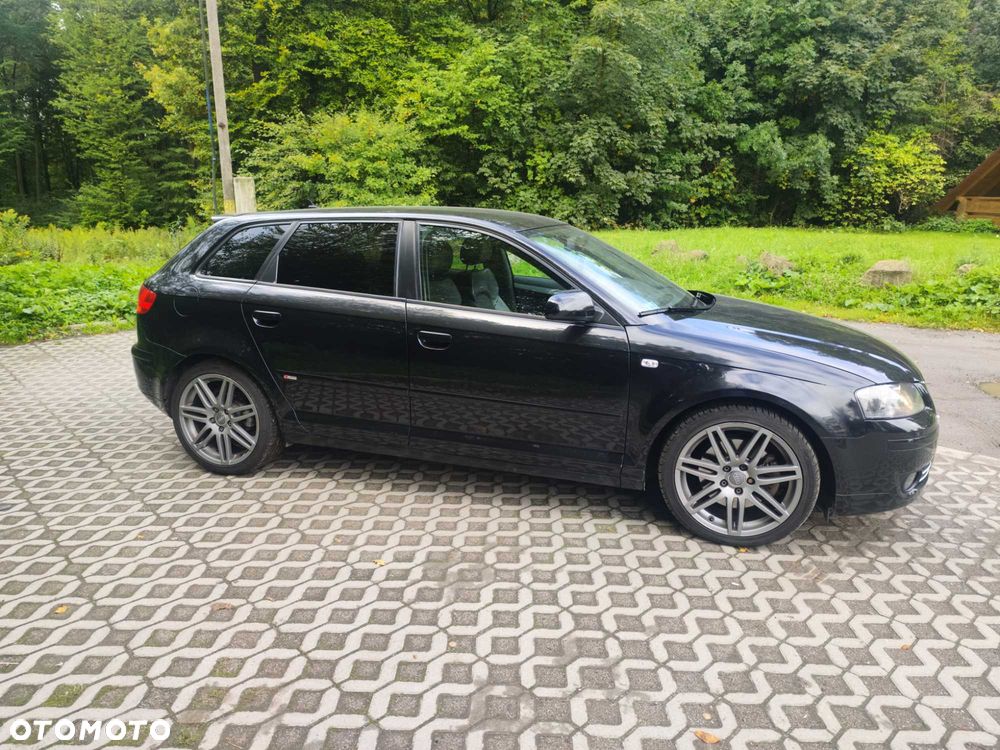 Audi A3 Sportback - 4