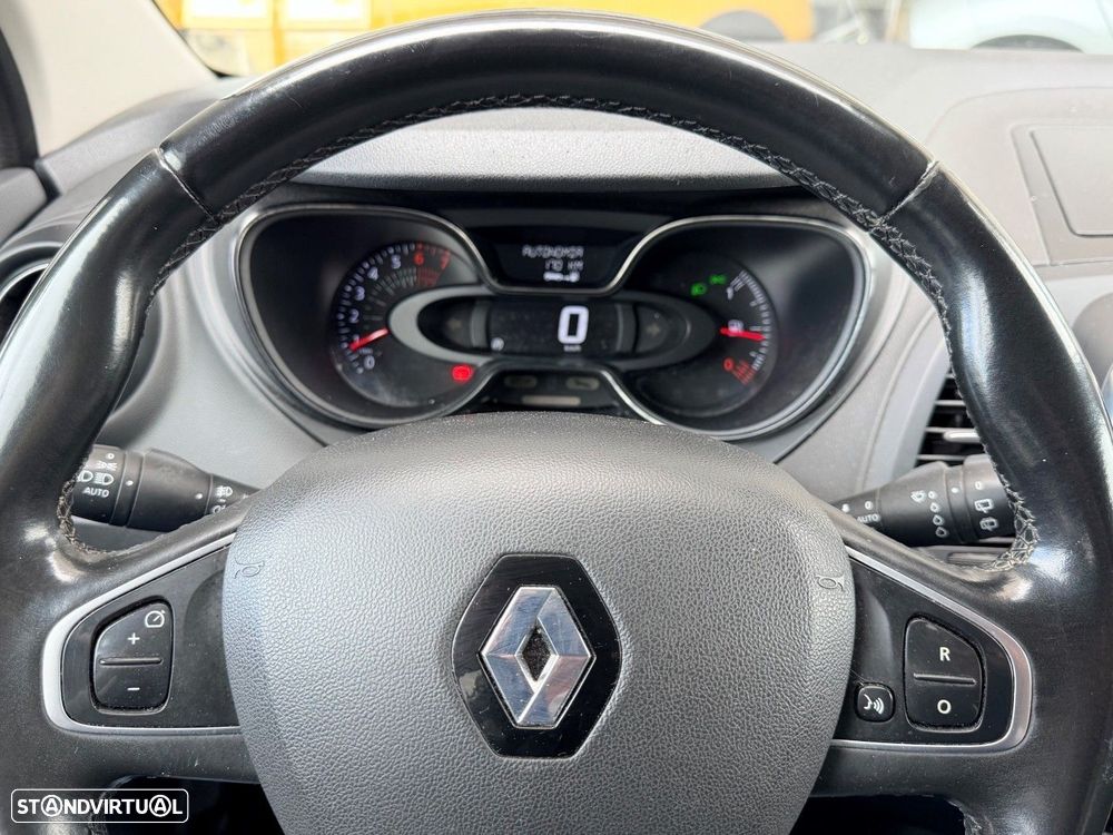 Renault Captur 0.9 TCE Exclusive - 22
