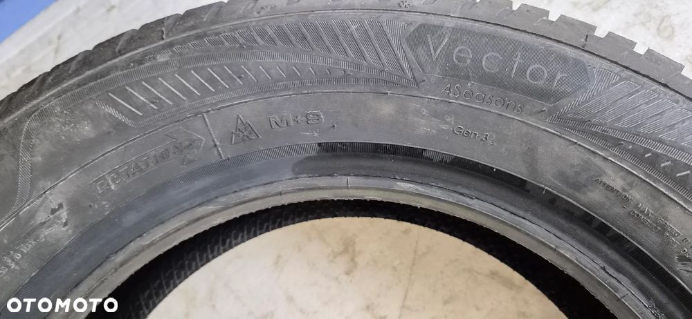 4X OPONY GOODYEAR VECTOR 4SEASONS GEN-3 205 60 R15 95V XL 2022 - 11
