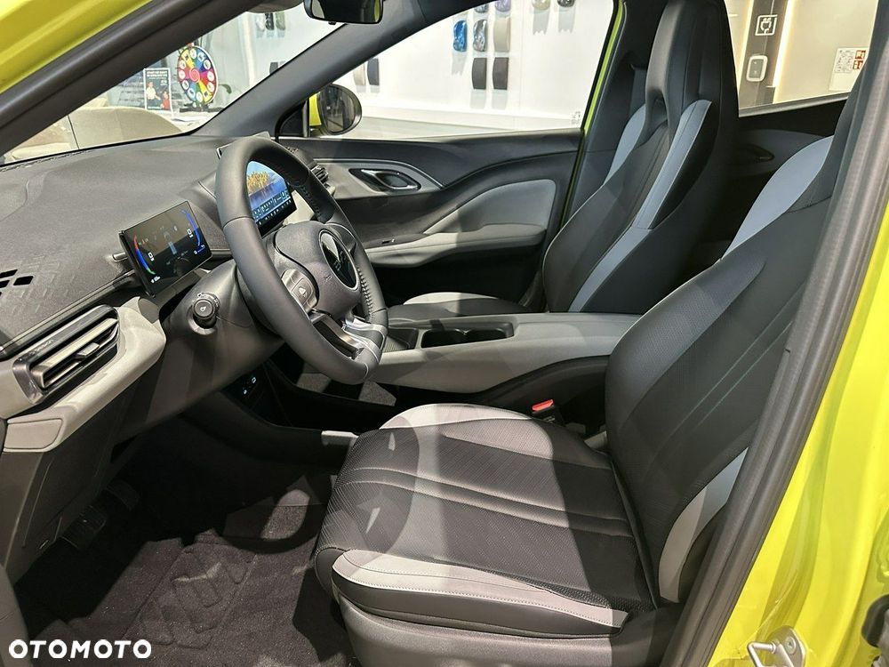 BYD Dolphin Surf 43.2kWh Boost - 13