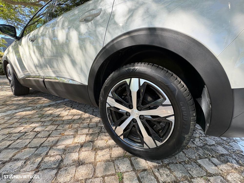 Peugeot 5008 2.0 BlueHDi GT EAT6 - 11