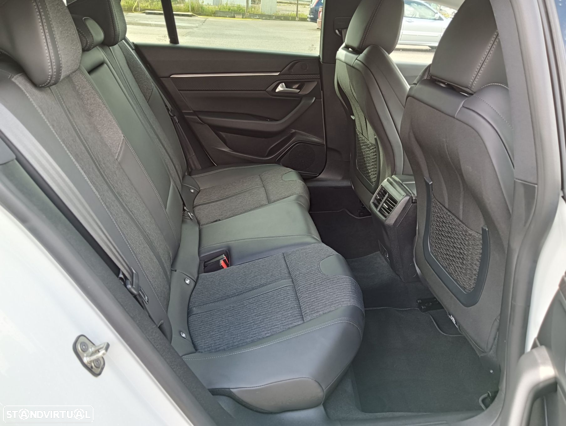 Peugeot 508 SW 1.6 Hybrid Allure Pack e-EAT8 - 18