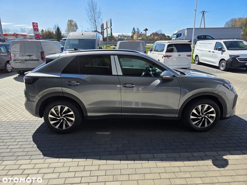 Volkswagen T-Roc 1.5 eTSI Life DSG - 8